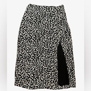 Abercrombie & Fitch Black and White Skirt